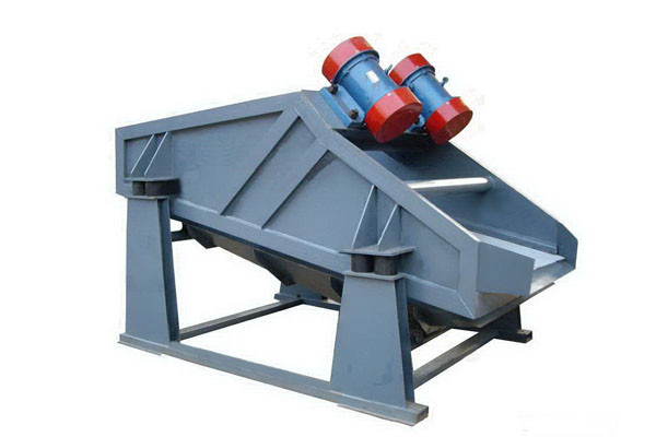 Linear vibrating screen